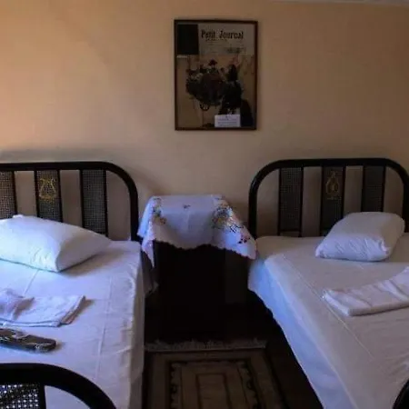 στρατής Aparthotel
