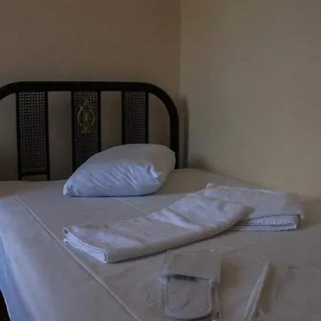 Aparthotel στρατής Nea Michaniona