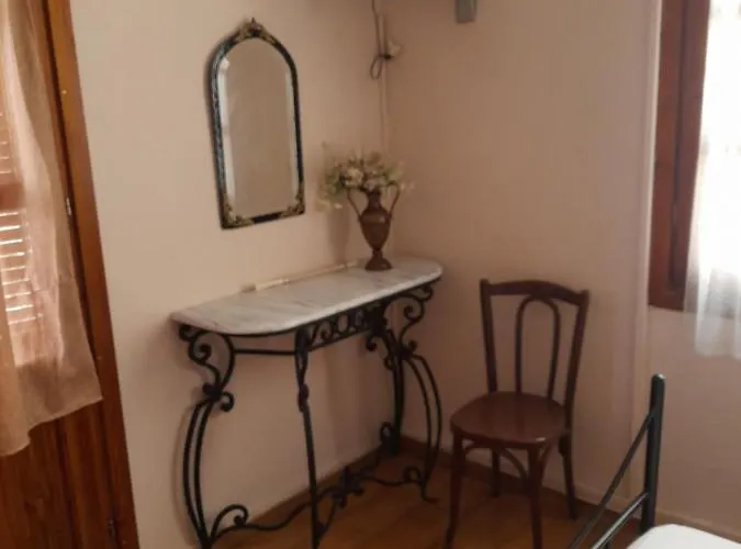 στρατής Apartahotel 3*