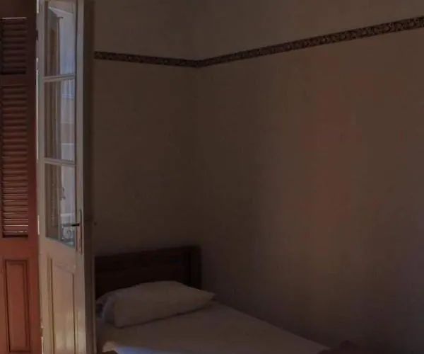 στρατής Apartahotel