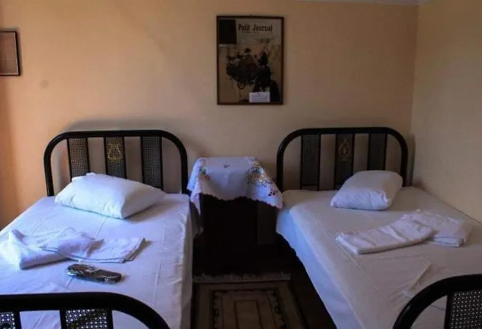 στρατής Aparthotel