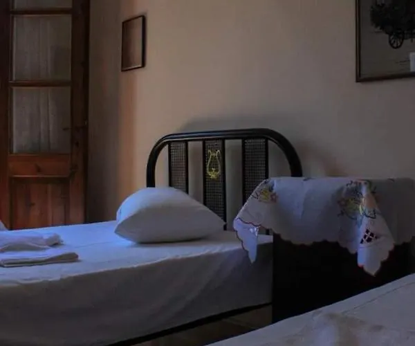 στρατής Aparthotel